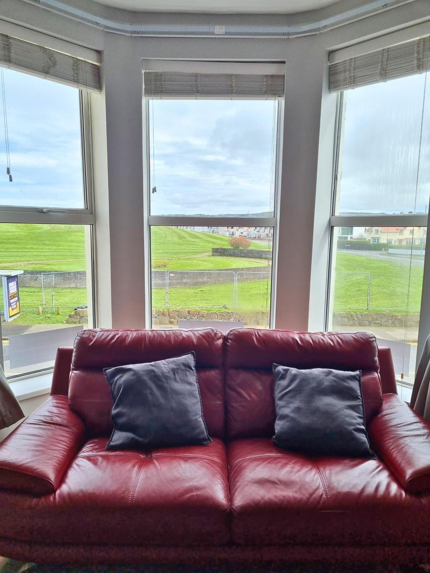 Apartment 3 West - By The Sea